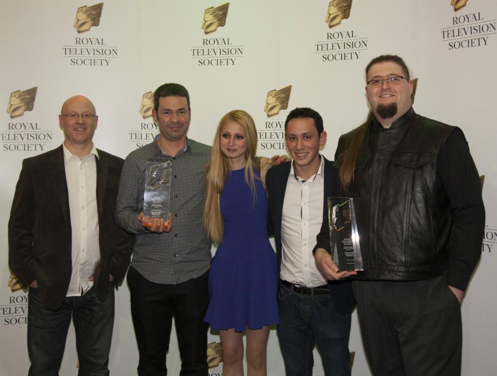 Rus gey ozbekni soradi (porno onlayn)